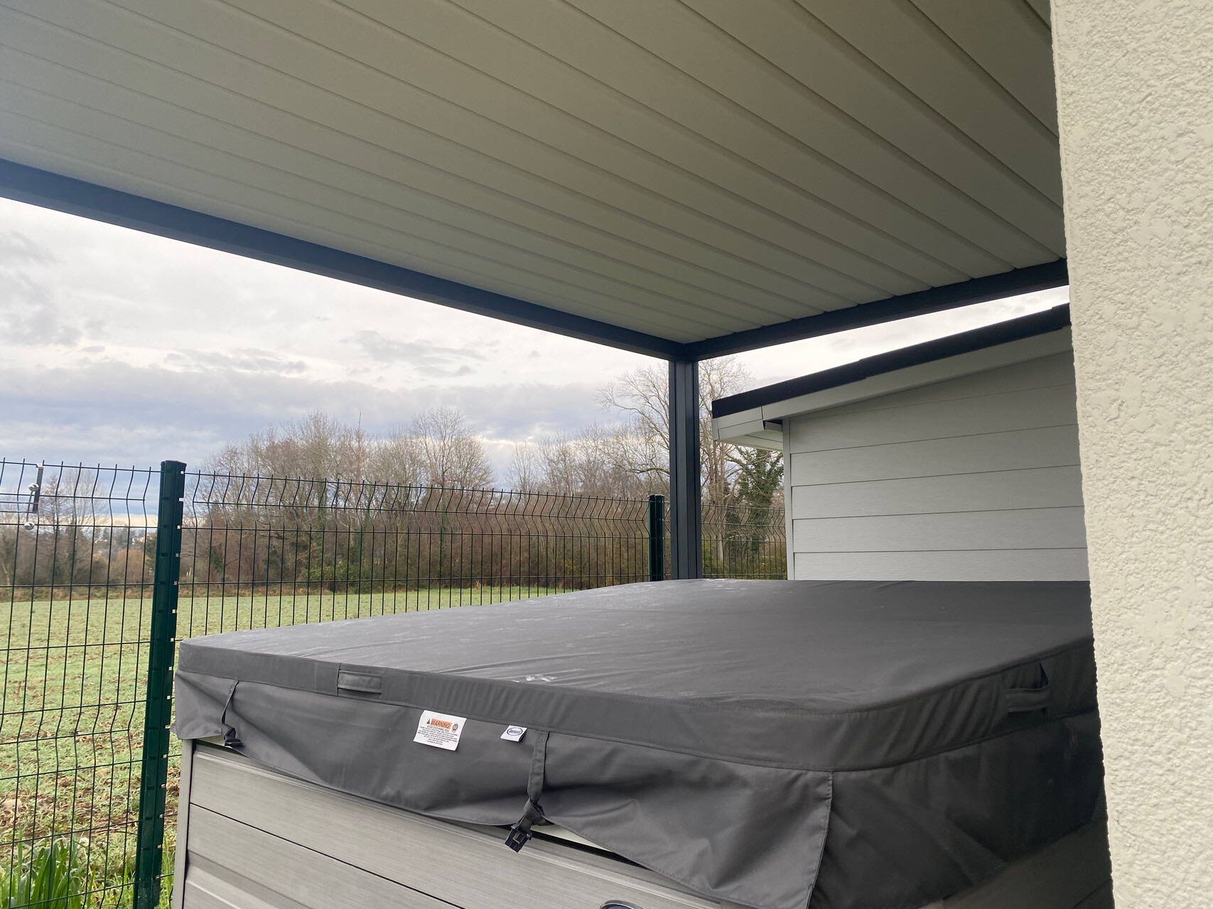 Pergola bioclimatique